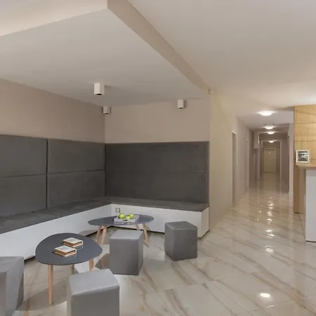 Arizona Del Mar Aparthotel 4*